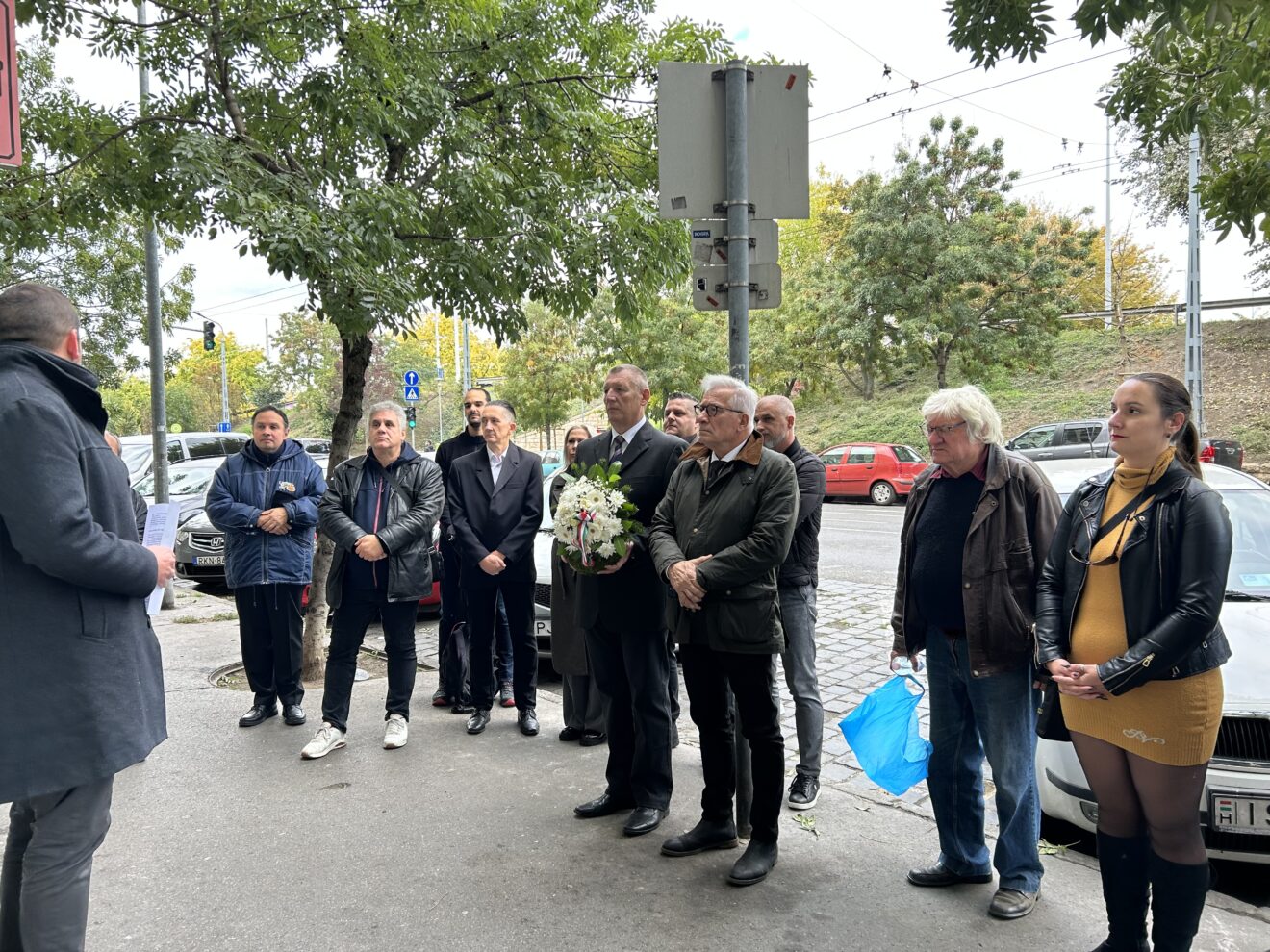Tisztelet a bátraknak - főhajtás '56 emléke előtt
